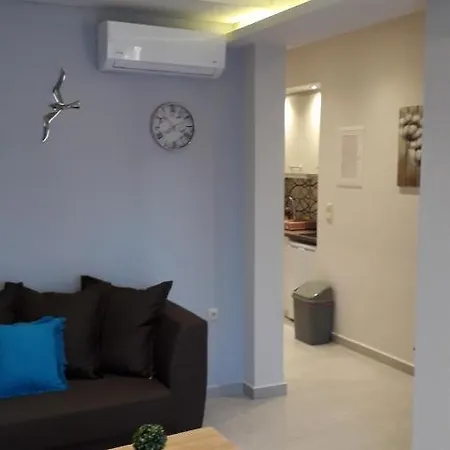 Vakantiehuis House Dilena Tsimtsiri Luxury 1