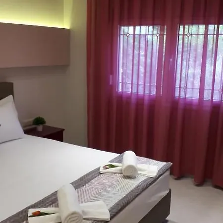 Vakantiehuis House Dilena Tsimtsiri Luxury 1